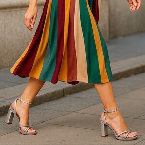 Pelle Moda Silver Metallic Suede Platform Heeled Sandals – Size 8 NWT